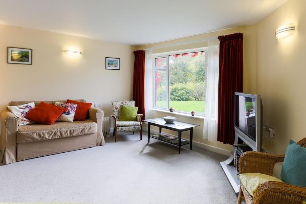 Truro Apartment In A Stunning Quiet Location Luaran gambar